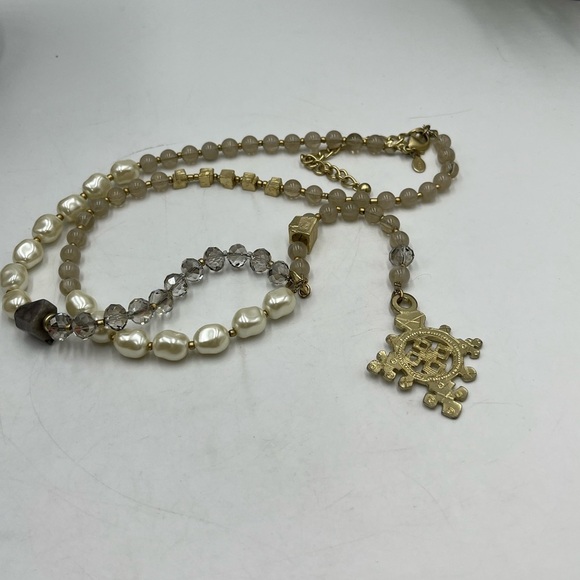 CHICOS Gold Tone Crystal Beads Rhinestone Cross Medallion Tassel Adj Necklace - Picture 14 of 16